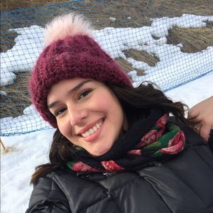 Meet your Posher, Alejandra